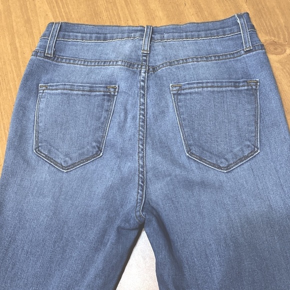 Fashion Nova Jeans - Distressed High Waisted Skinny Women’s 9/W28 - Picture 15 of 15